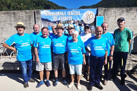 Cerkljanski balinarji so osvojili pokal za dvajset let tekmovanj1